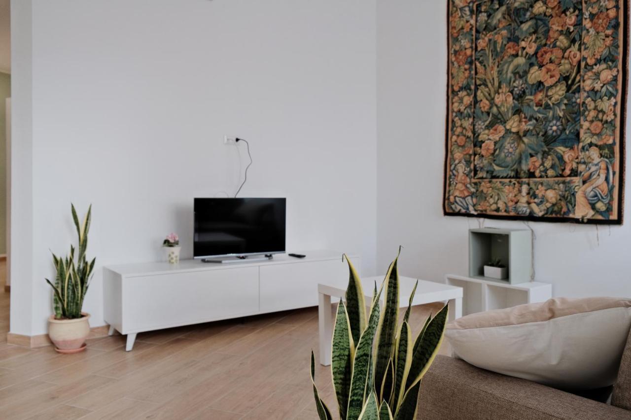 Relax-Comfort-Home City Center Porto Torres Kültér fotó
